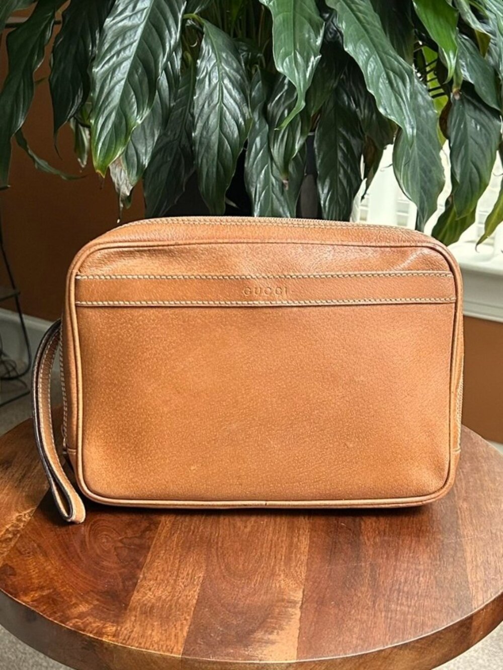 GUCCI Pouch Clutch, Camel Tan